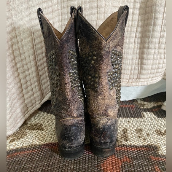 Frye Billy Hammered Stud Boots - Picture 4 of 6